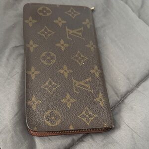 Louis Vuitton Brown and Gold Monogram Clutch